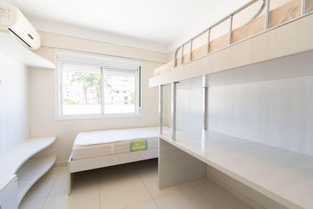 Apartamento para alugar com 194m², 3 quartos e 2 vagasQuarto 2