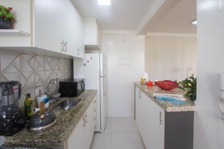 Apartamento para alugar com 61m², 2 quartos e 1 vagaCozinha