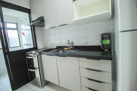 Apartamento à venda com 56m², 2 quartos e 1 vaga Apartamento à venda com 56m², 2 quartos e 1 vagaCozinha