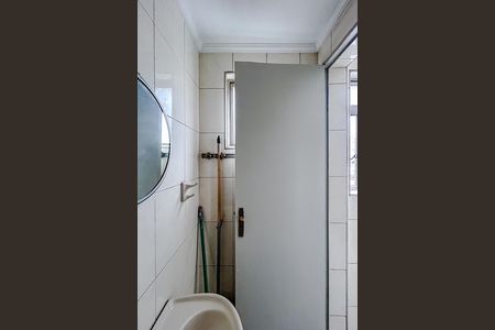Apartamento para alugar com 67m², 2 quartos e 1 vagaBanheiro de serviço