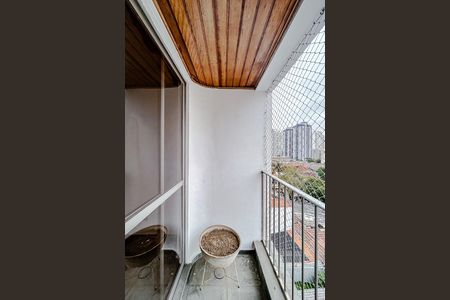 Apartamento para alugar com 67m², 2 quartos e 1 vagaVaranda