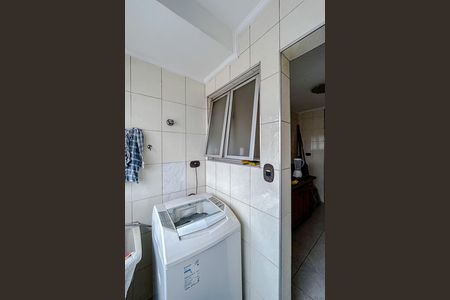 Apartamento para alugar com 67m², 2 quartos e 1 vagaÁrea de Serviço