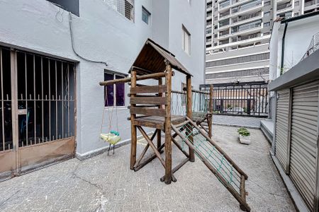 Apartamento para alugar com 67m², 2 quartos e 1 vagaÁrea comum - Playground