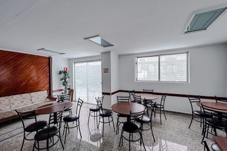 Apartamento para alugar com 67m², 2 quartos e 1 vagaÁrea comum - Salão de festas
