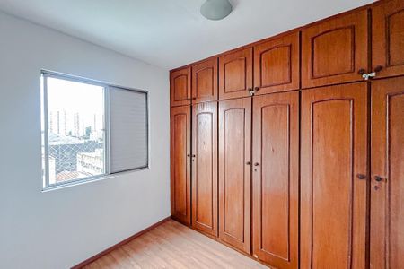 Apartamento para alugar com 67m², 2 quartos e 1 vagaQuarto 2