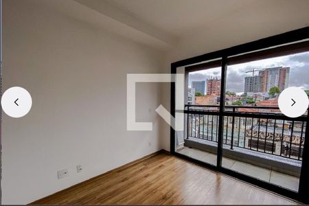 Studio à venda com 33m², 1 quarto e sem vaga Studio à venda com 33m², 1 quarto e sem vagaVaranda