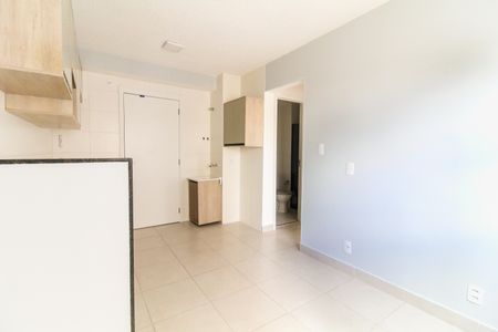 Apartamento para alugar com 32m², 2 quartos e sem vaga Apartamento para alugar com 32m², 2 quartos e sem vagaSala/Cozinha