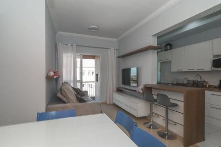 Sala de apartamento para alugar com 3 quartos, 74m² em Sarandi, Porto Alegre