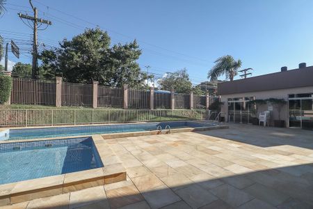 Apartamento para alugar com 74m², 3 quartos e 1 vagaÁrea comum - Piscina
