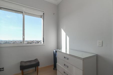 Apartamento para alugar com 74m², 3 quartos e 1 vagaCloset