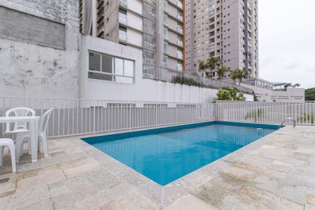 Apartamento à venda com 35m², 1 quarto e 1 vagaÁrea comum - Piscina