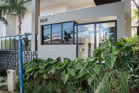 Apartamento para alugar com 66m², 2 quartos e 1 vaga Apartamento para alugar com 66m², 2 quartos e 1 vagaFrente