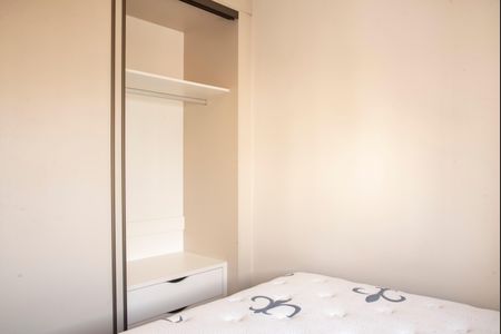 Apartamento para alugar com 66m², 2 quartos e 1 vagaSuíte