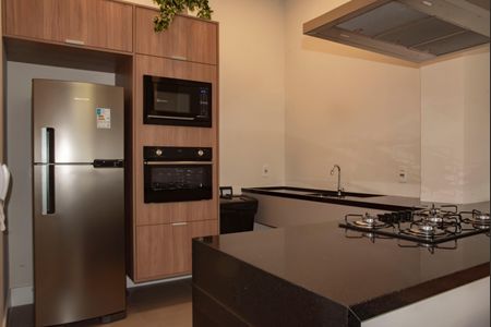 Apartamento para alugar com 66m², 2 quartos e 1 vaga Apartamento para alugar com 66m², 2 quartos e 1 vagaÁrea comum - Salão de festas