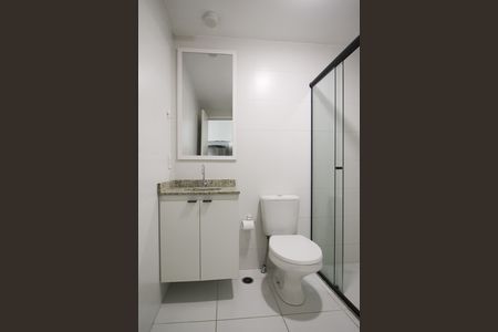 Banheiro de kitnet/studio para alugar com 1 quarto, 27m² em Vila Olímpia, São Paulo
