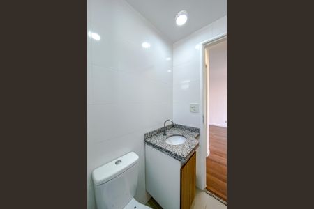 Apartamento para alugar com 54m², 2 quartos e 1 vaga Apartamento para alugar com 54m², 2 quartos e 1 vagaBanheiro