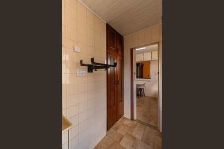 Apartamento para alugar com 56m², 2 quartos e 1 vagaÁrea de Serviço