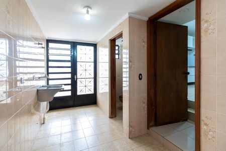 Casa à venda com 380m², 3 quartos e 4 vagasÁrea de Serviço