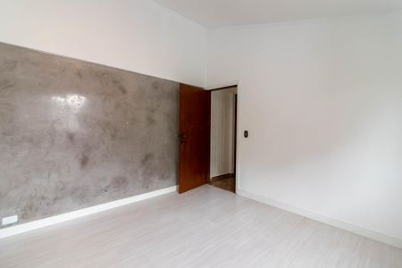 Casa à venda com 380m², 3 quartos e 4 vagasSuíte 2