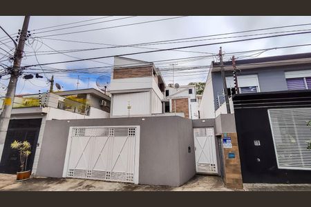 Casa à venda com 380m², 3 quartos e 4 vagasFachada