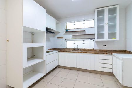 Casa à venda com 380m², 3 quartos e 4 vagasCozinha