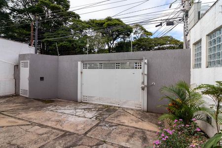 Casa à venda com 380m², 3 quartos e 4 vagasGaragem