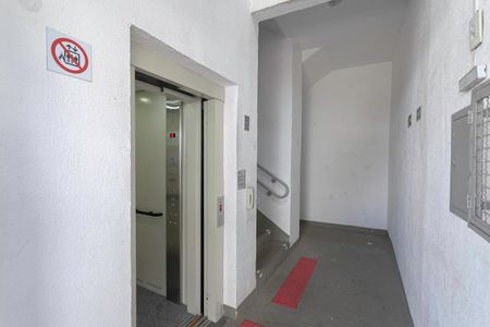 Apartamento para alugar com 51m², 2 quartos e 1 vaga Apartamento para alugar com 51m², 2 quartos e 1 vagaEntrada