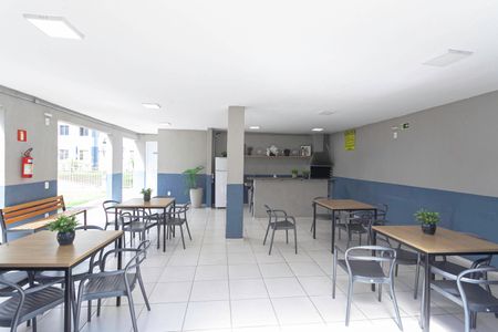 Apartamento para alugar com 51m², 2 quartos e 1 vaga Apartamento para alugar com 51m², 2 quartos e 1 vagaÁrea comum - Salão de festas