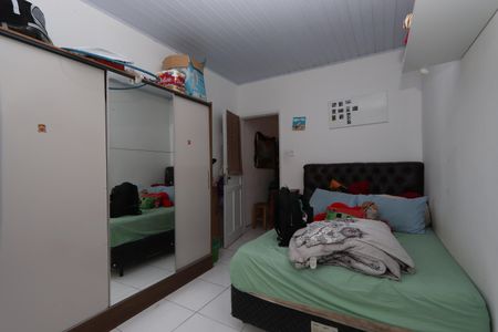 Casa à venda com 54m², 1 quarto e sem vagaQuarto