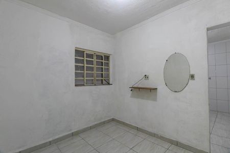 Quarto de casa para alugar com 1 quarto, 40m² em Jardim Sapopemba, São Paulo