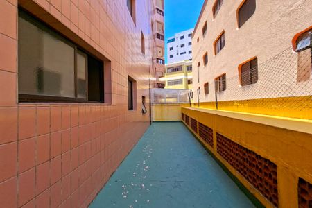 Apartamento para alugar com 73m², 2 quartos e 1 vaga Apartamento para alugar com 73m², 2 quartos e 1 vagaÁrea comum - Playground