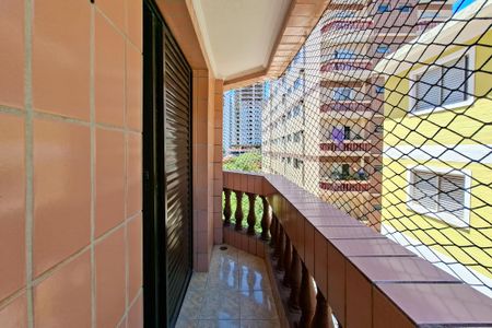 Apartamento para alugar com 73m², 2 quartos e 1 vaga Apartamento para alugar com 73m², 2 quartos e 1 vagaSacada da suite