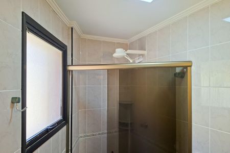 Apartamento para alugar com 73m², 2 quartos e 1 vaga Apartamento para alugar com 73m², 2 quartos e 1 vagaBanheiro da Suíte