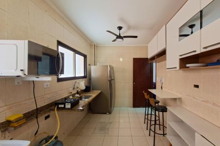 Apartamento para alugar com 73m², 2 quartos e 1 vaga Apartamento para alugar com 73m², 2 quartos e 1 vagaCozinha