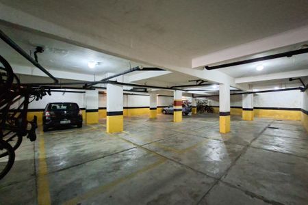 Apartamento para alugar com 73m², 2 quartos e 1 vaga Apartamento para alugar com 73m², 2 quartos e 1 vagaGaragem