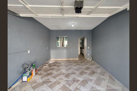 Garagem de casa à venda com 1 quarto, 114m² em Vila Moraes, São Paulo