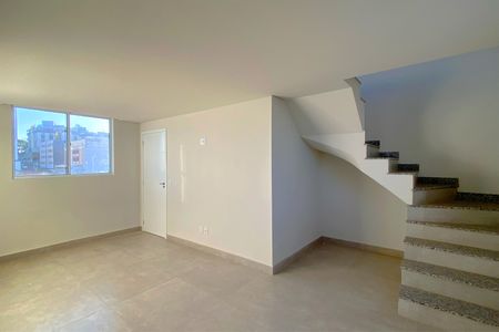 Sala de apartamento à venda com 2 quartos, 111m² em Ana Lúcia, Belo Horizonte
