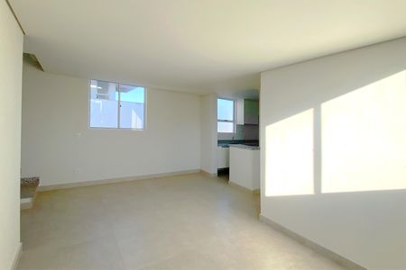 Sala de apartamento à venda com 2 quartos, 111m² em Ana Lúcia, Belo Horizonte