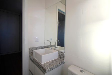 Apartamento à venda com 111m², 2 quartos e 3 vagasBanheiro da Suíte