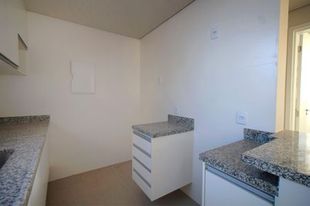 Apartamento à venda com 111m², 2 quartos e 3 vagasCozinha