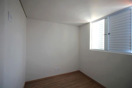 Apartamento à venda com 111m², 2 quartos e 3 vagasQuarto 