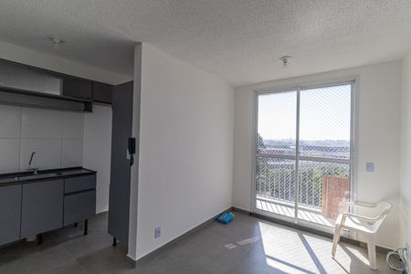 Sala/Cozinha/Área de Serviço  de apartamento para alugar com 2 quartos, 41m² em Cidade Líder, São Paulo