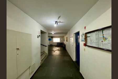 Hall de entrad de kitnet/studio para alugar com 1 quarto, 42m² em Canto do Forte, Praia Grande