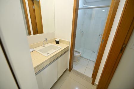 Studio para alugar com 50m², 1 quarto e 1 vaga Studio para alugar com 50m², 1 quarto e 1 vagaBanheiro