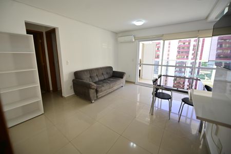 Studio para alugar com 50m², 1 quarto e 1 vaga Studio para alugar com 50m², 1 quarto e 1 vagaStudio