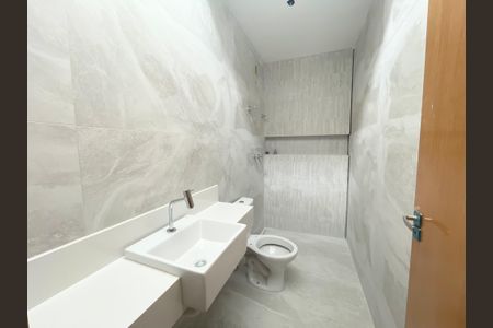 Casa à venda com 160m², 3 quartos e 1 vagaBanheiro social