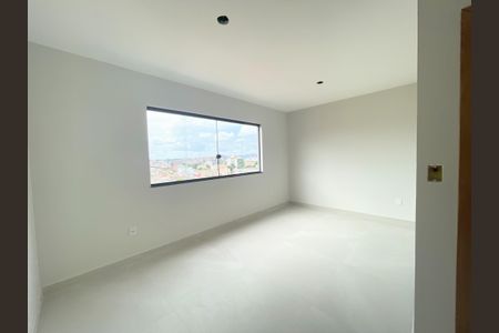 Casa à venda com 160m², 3 quartos e 1 vagaSuíte