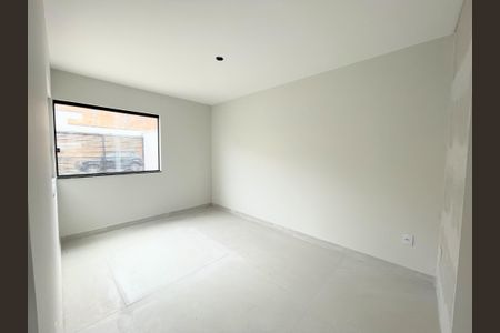 Sala de casa à venda com 3 quartos, 160m² em Santa Amelia, Belo Horizonte
