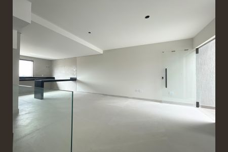 Casa à venda com 160m², 3 quartos e 1 vagaSala