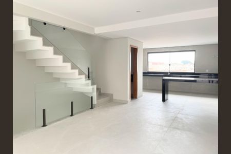 Sala de casa à venda com 3 quartos, 160m² em Santa Amelia, Belo Horizonte